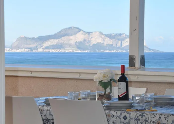 Villa Hemingway - La Casa Di Alessia - Terrazzo Sul Mare