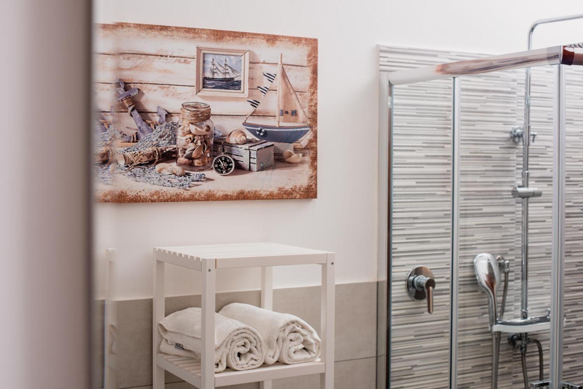 Hemingway - La Casa Di Alessia - Terrazzo Sul Mare Ficarazzi